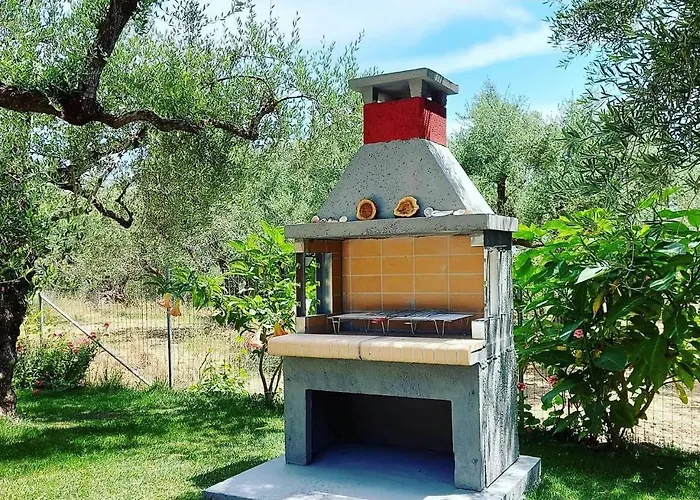 Vardavilla Villa *